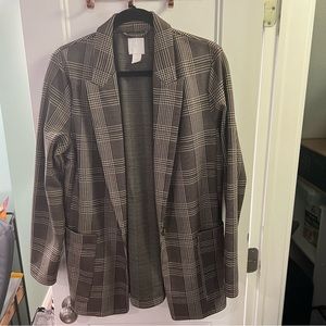 Black & brown houndstooth blazer